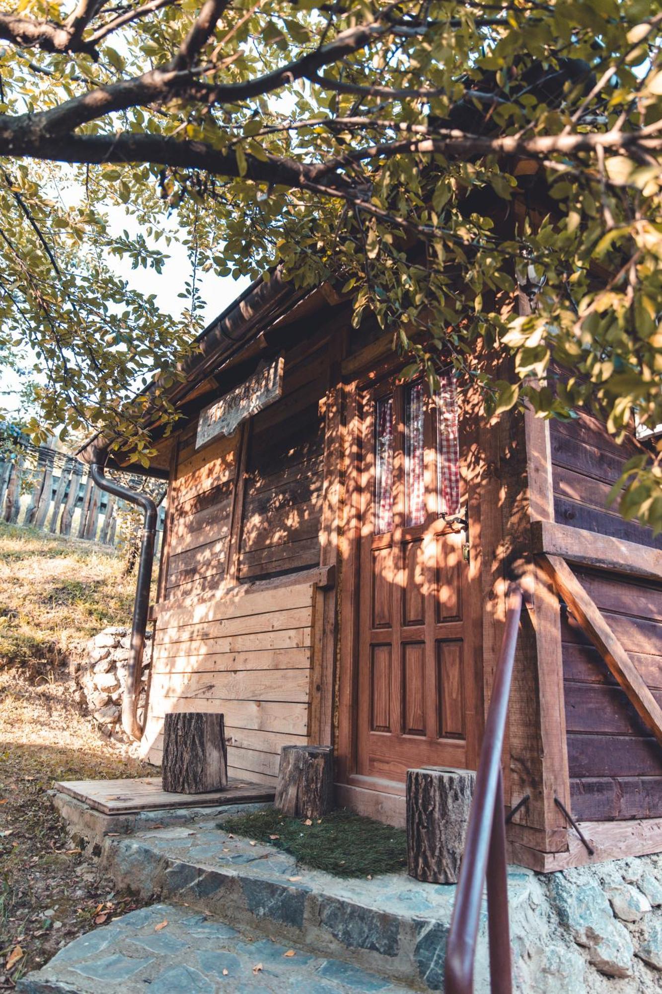 Konak Dobri Potok Krupanj Bagian luar foto