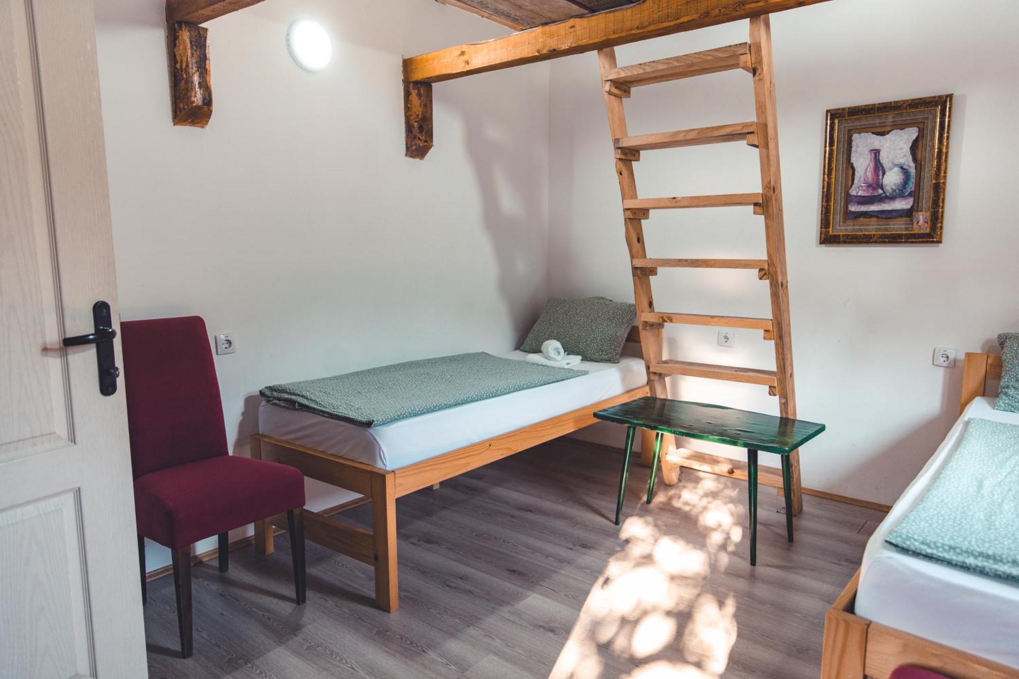 Konak Dobri Potok Krupanj Bagian luar foto
